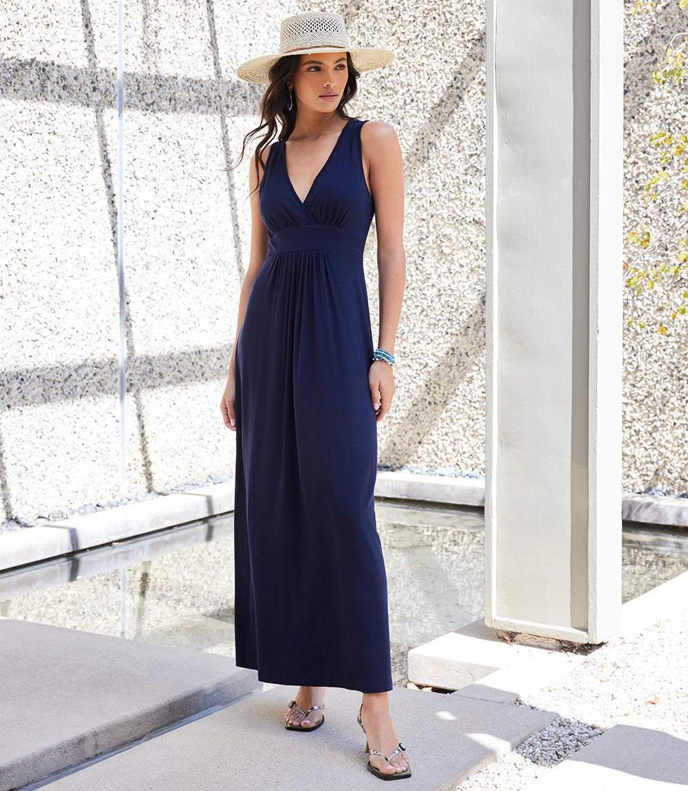 V-Neck Maxi Dress 3 V-Neck Maxi Dress