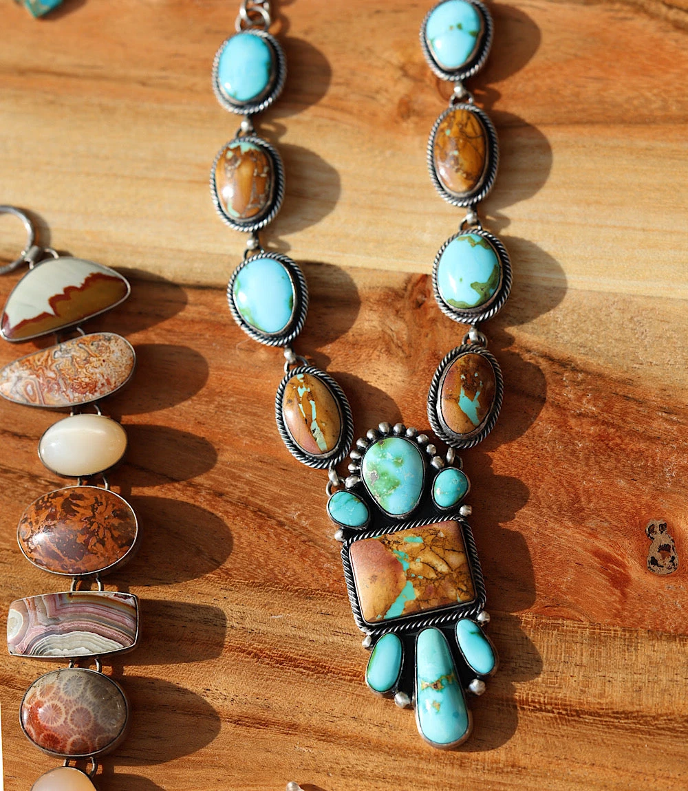 Sonoran Mountain And Boulder Turquoise Necklace & Earring Set 8 Sonoran Mountain And Boulder Turquoise Necklace & Earring Set - Image 6