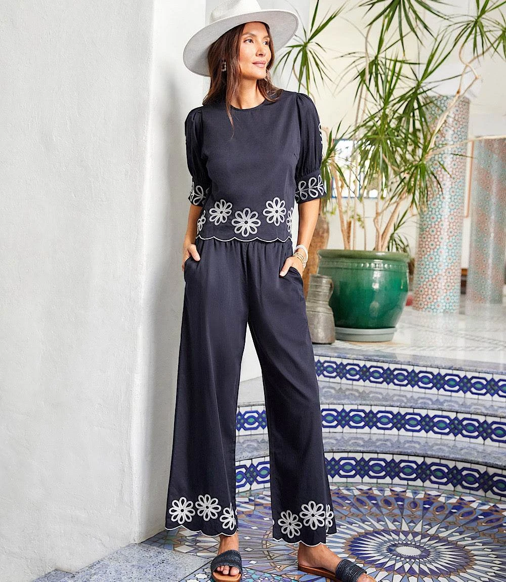 Scallop Drawstring Pants 5 Scallop Drawstring Pants - Image 3