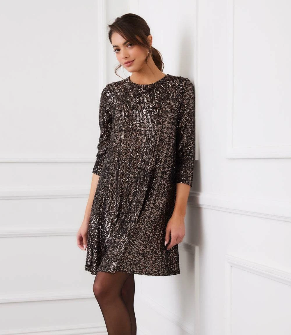 3/4 Sleeve Sequin Swing Dress 3 3/4 Sleeve Sequin Swing Dress