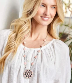 Pink Conch Necklace And Earrings Set 28 Pink Conch Necklace And Earrings Set -Ghost London 744310FF 5B43 40C2 AC75 4D446685C478