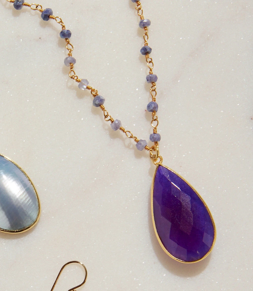 Beaded Teardrop Pendant Necklace 9 Beaded Teardrop Pendant Necklace - Image 7