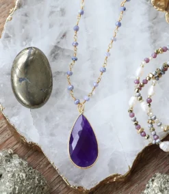 Beaded Teardrop Pendant Necklace 14 Beaded Teardrop Pendant Necklace -Ghost London a2J9A1597